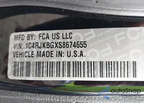2025 Jeep Grand Cherokee L Limited 4X4 from USA, damaged, VIN 1C4RJKBGXS8674655